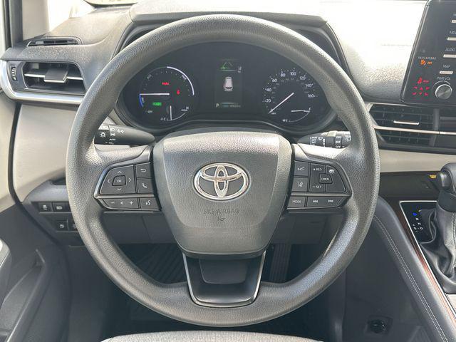 used 2024 Toyota Sienna car, priced at $40,887