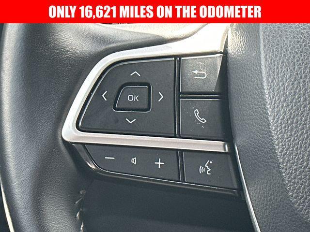used 2024 Toyota Highlander car, priced at $43,986