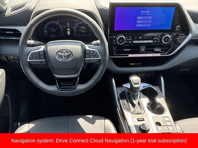 new 2025 Toyota Highlander car, priced at $52,169