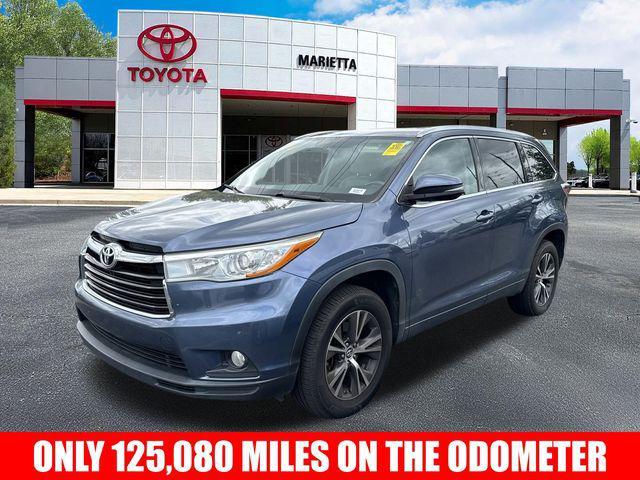 used 2016 Toyota Highlander car, priced at $18,672