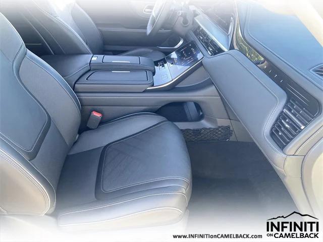 used 2025 INFINITI QX80 car, priced at $76,029