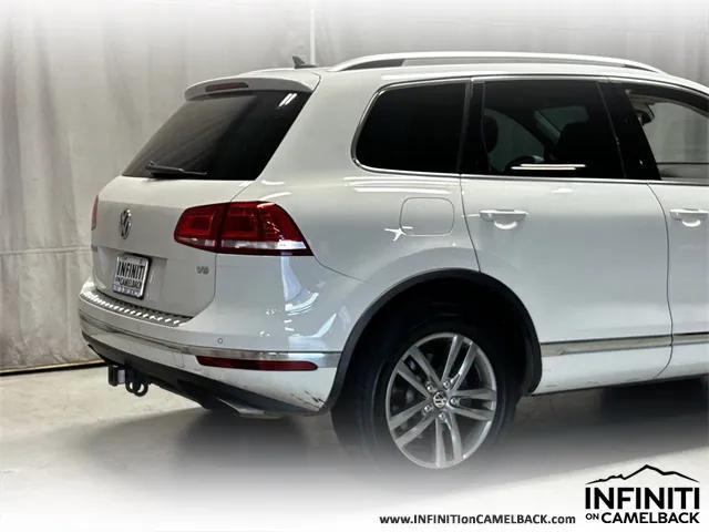 used 2015 Volkswagen Touareg car, priced at $10,398