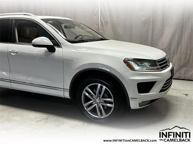 used 2015 Volkswagen Touareg car, priced at $10,398