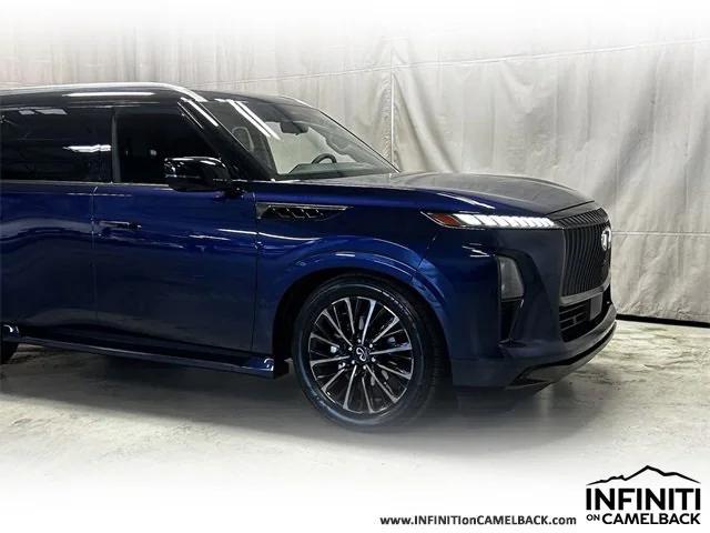new 2025 INFINITI QX80 car, priced at $108,001