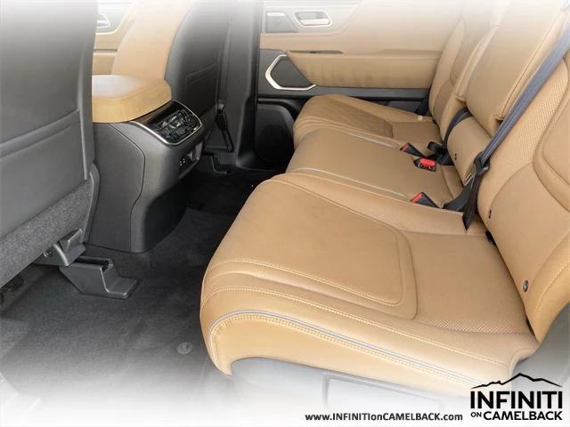used 2025 INFINITI QX80 car