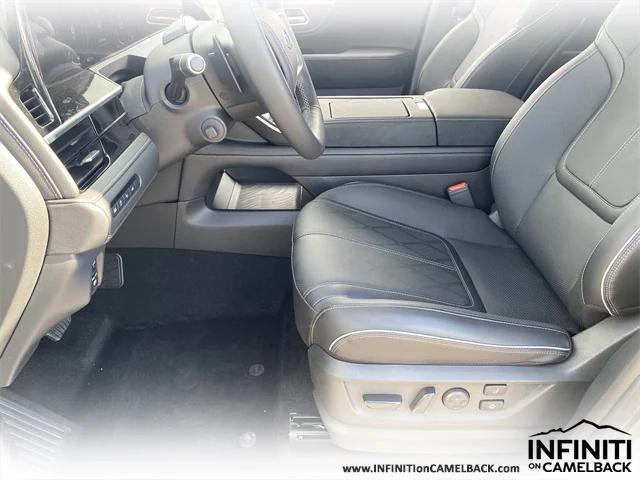 new 2025 INFINITI QX80 car, priced at $99,924