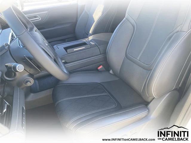 new 2025 INFINITI QX80 car, priced at $100,782