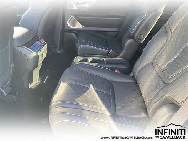 new 2025 INFINITI QX80 car, priced at $100,782