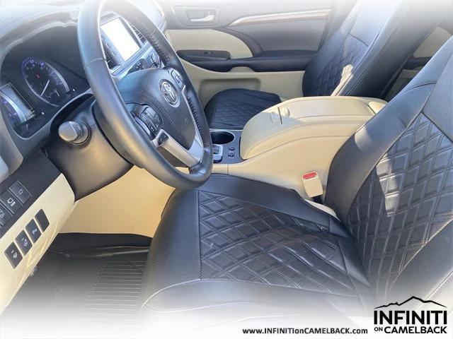 used 2019 Toyota Highlander car, priced at $26,999
