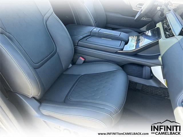 new 2025 INFINITI QX80 car, priced at $111,056