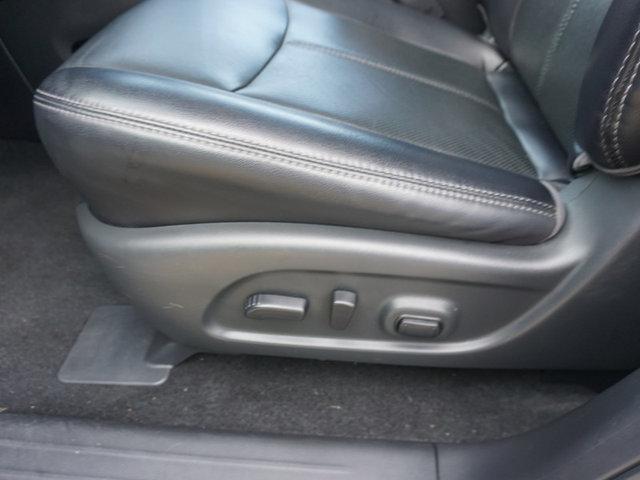 used 2020 Nissan Pathfinder car