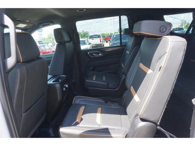 used 2023 GMC Yukon XL car