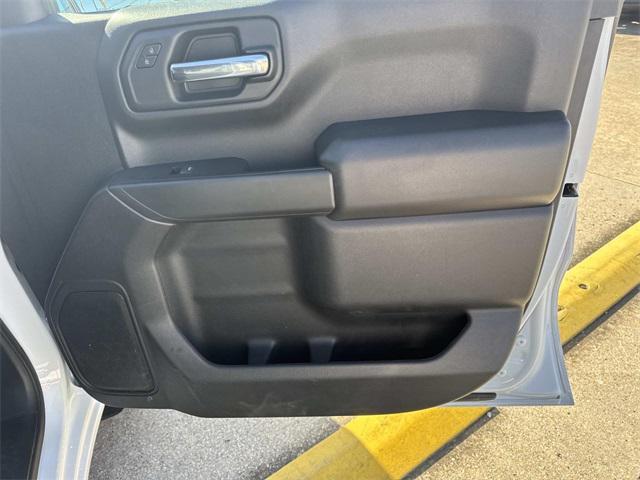 used 2022 Chevrolet Silverado 1500 car, priced at $29,986