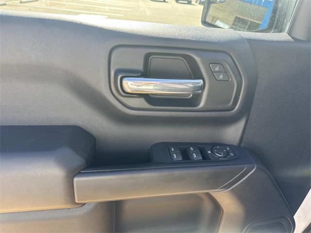 used 2022 Chevrolet Silverado 1500 car, priced at $29,986