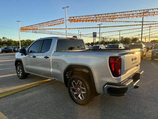 used 2022 GMC Sierra 1500 car, priced at $28,900