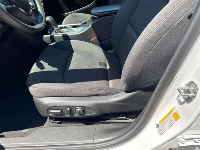 used 2020 Chevrolet Malibu car, priced at $16,999