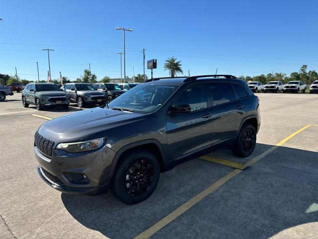 used 2023 Jeep Cherokee car, priced at $24,945