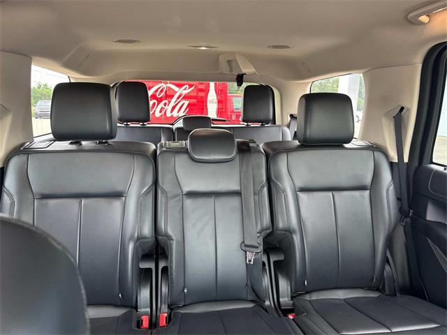 used 2024 Ford Expedition car, priced at $50,925