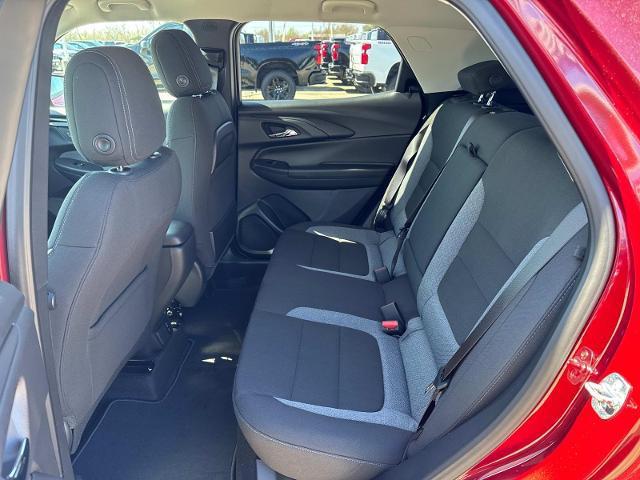 new 2025 Chevrolet TrailBlazer car, priced at $28,515