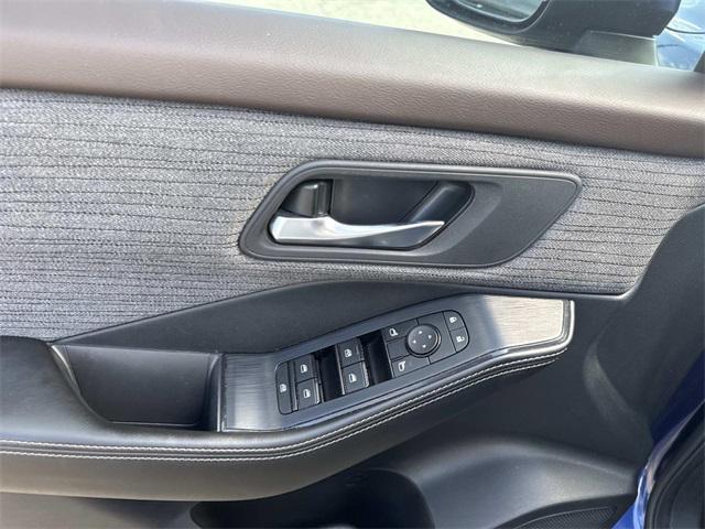 used 2023 Nissan Rogue car, priced at $21,899