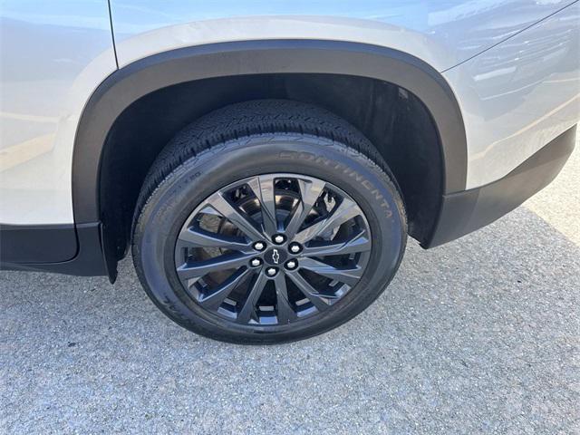 used 2022 Chevrolet Traverse car, priced at $30,500