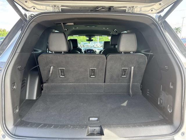 used 2022 Chevrolet Traverse car, priced at $30,500