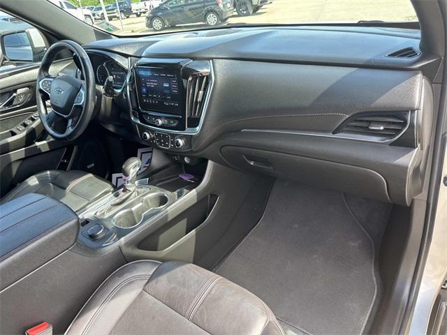 used 2022 Chevrolet Traverse car, priced at $30,500
