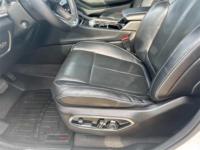 used 2021 Jeep Grand Cherokee L car, priced at $32,988