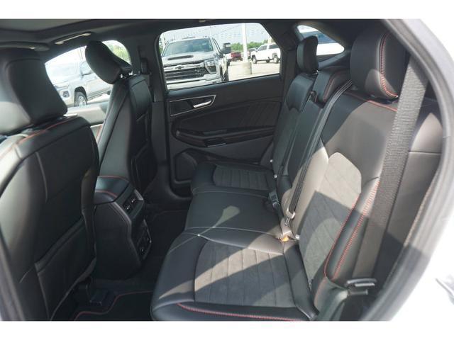 used 2022 Ford Edge car