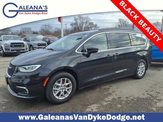 used 2022 Chrysler Pacifica car, priced at $25,269