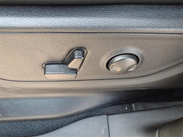 new 2025 Ram 1500 car, priced at $46,735