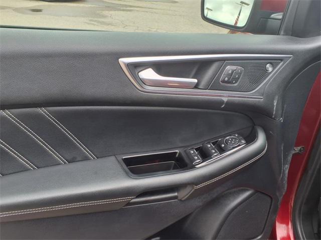 used 2019 Ford Edge car, priced at $18,439