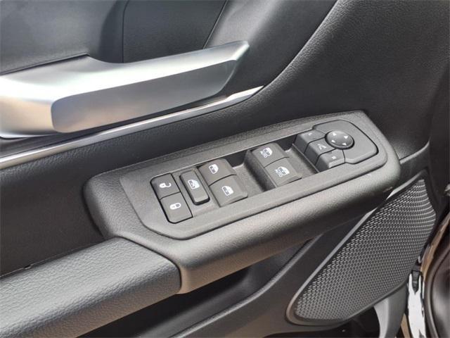 new 2025 Ram 1500 car, priced at $46,616