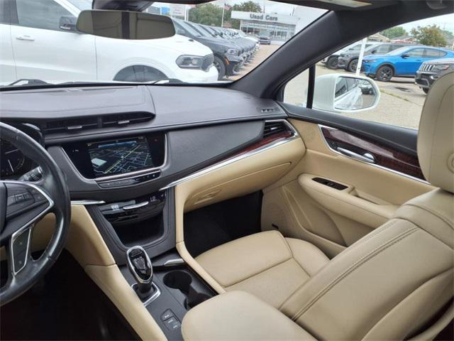 used 2019 Cadillac XT5 car, priced at $22,999
