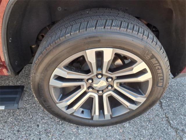 used 2019 GMC Yukon car, priced at $41,977