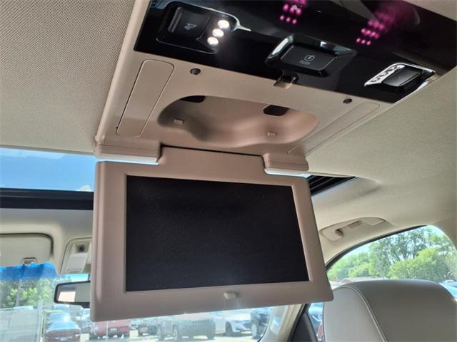 used 2019 GMC Yukon car, priced at $41,977