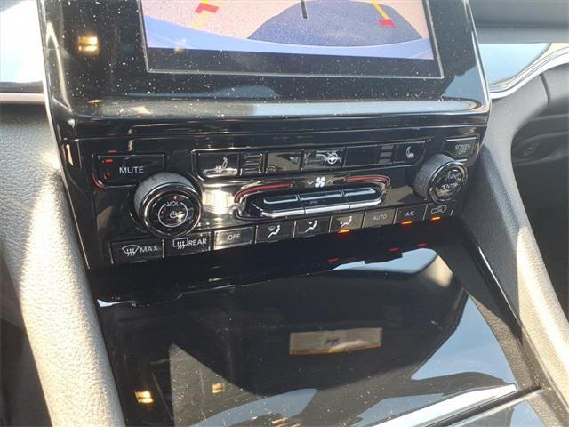 used 2023 Jeep Grand Cherokee car, priced at $32,629