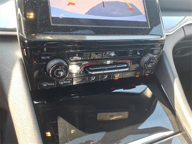 used 2023 Jeep Grand Cherokee car, priced at $32,629