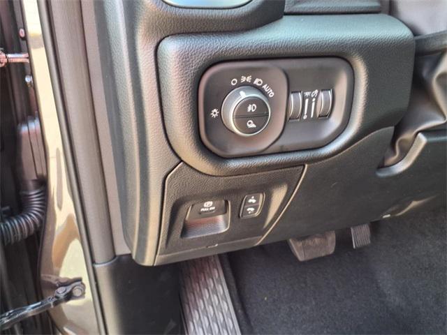 new 2025 Ram 1500 car, priced at $46,328