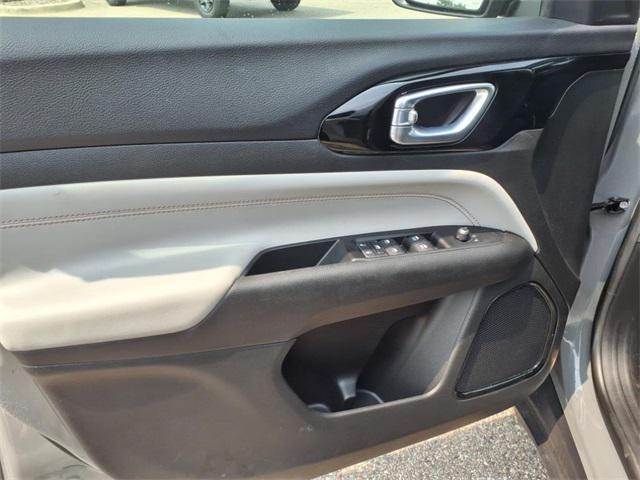 used 2022 Jeep Compass car, priced at $21,993