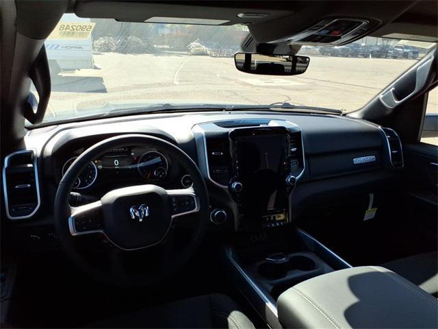 new 2025 Ram 1500 car, priced at $46,662