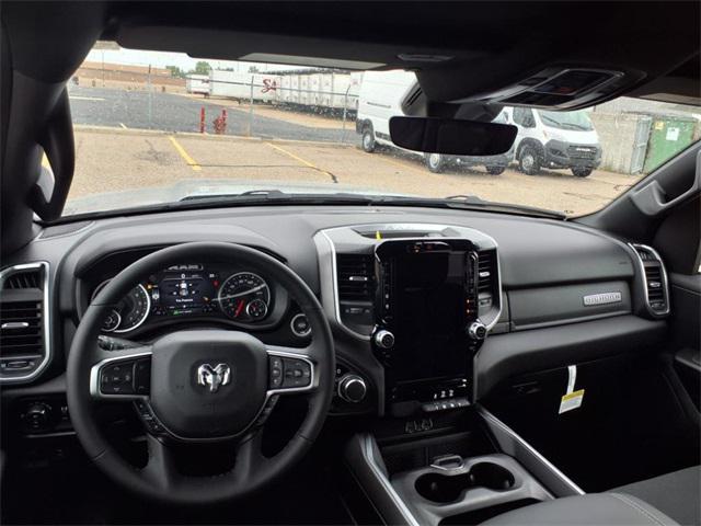 new 2025 Ram 1500 car, priced at $45,616