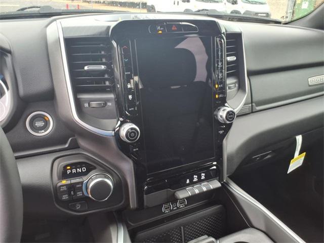 new 2025 Ram 1500 car, priced at $45,616