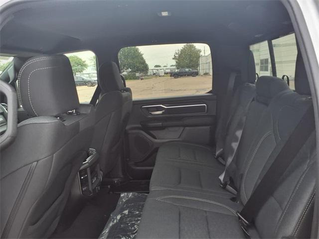 new 2025 Ram 1500 car, priced at $45,616