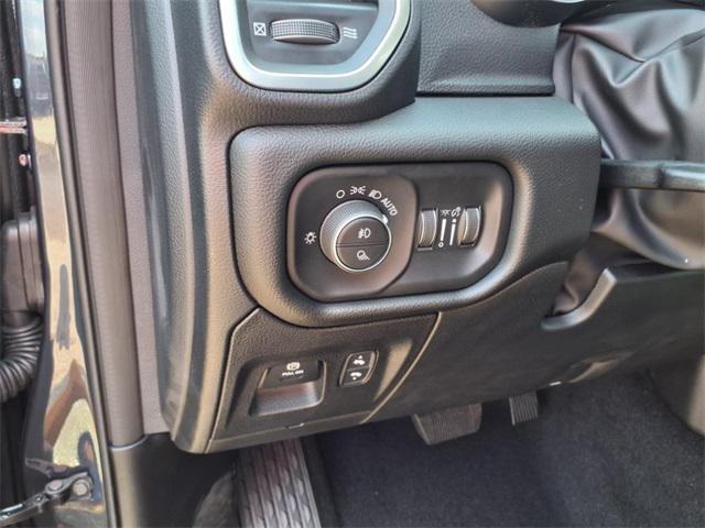 new 2025 Ram 1500 car, priced at $46,250