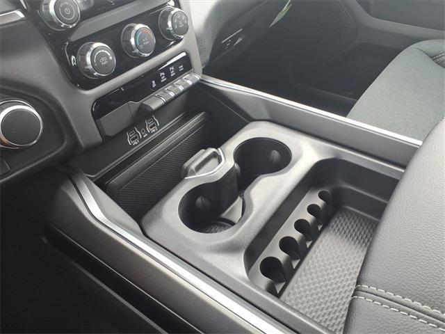new 2025 Ram 1500 car, priced at $42,124