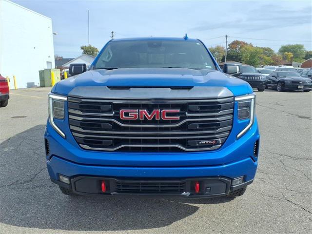 used 2022 GMC Sierra 1500 car, priced at $43,026