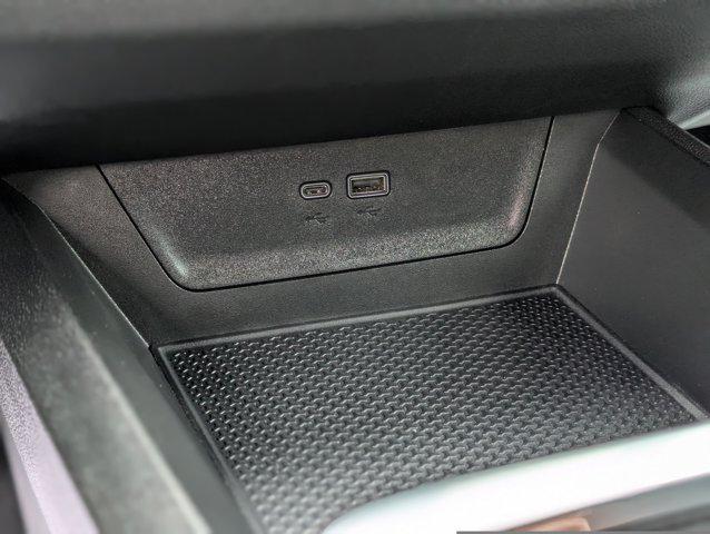 new 2025 Chevrolet Equinox car, priced at $28,751