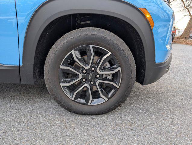 new 2025 Chevrolet TrailBlazer car, priced at $32,010