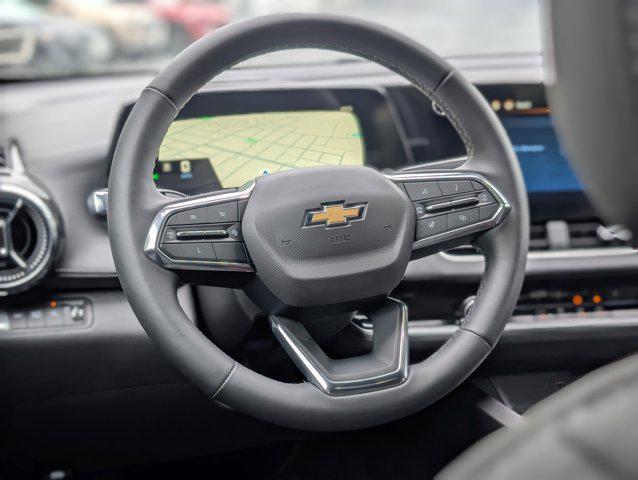 new 2025 Chevrolet Equinox car, priced at $31,004